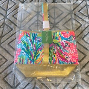 ✨ Lilly Pulitzer Wine Tote 🍷